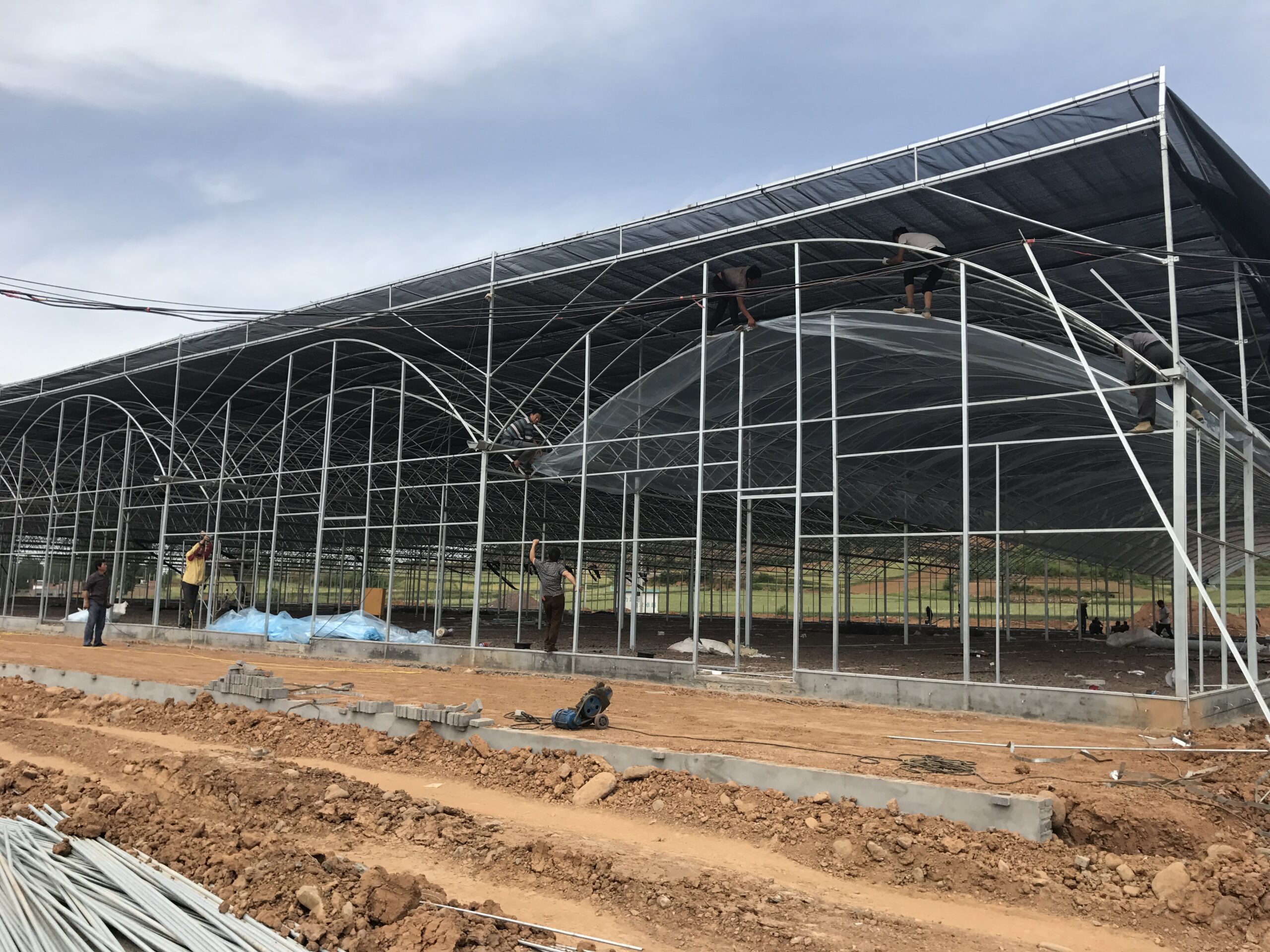 Agricultural greenhouses multi-span plastic film greenhouses tunnel